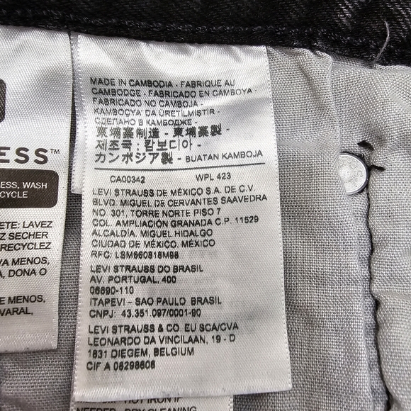 Levi’s 501 Black Button Down Jean Shorts Waist 34 - Picture 12 of 15